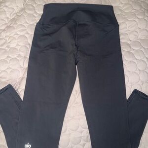 ALO Yoga Charcoal Leggings